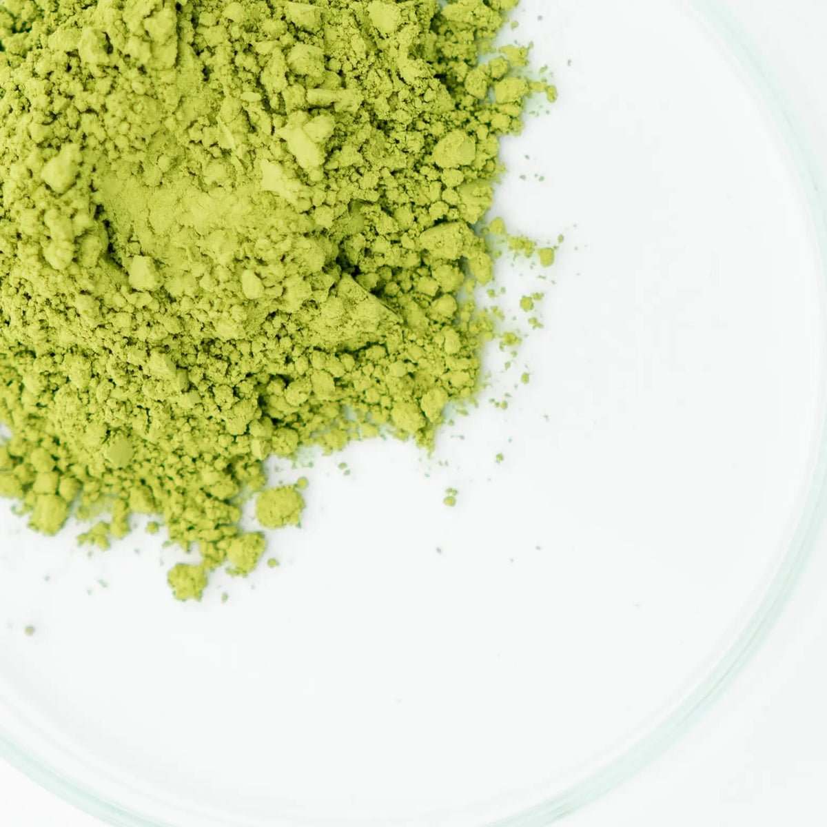 Close-up van ceremonial matcha poeder, traditioneel Japans ingrediënt